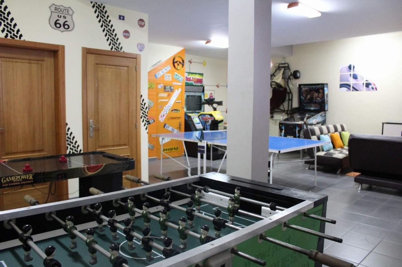 Villa Quinze - Luxurious 3 Bedroom Villa With Private Pool And Games Room & Amazing Views ポンタ・デルガダ エクステリア 写真